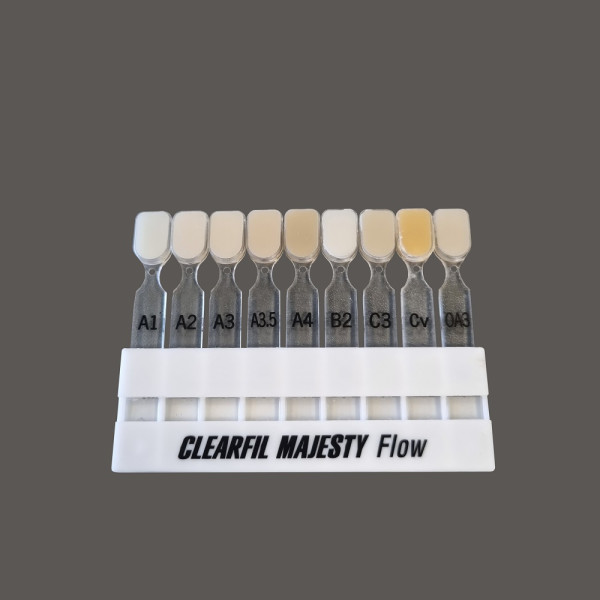467788-kuraray-clearfil-majesty-flow-farbring-2602-eu.jpg